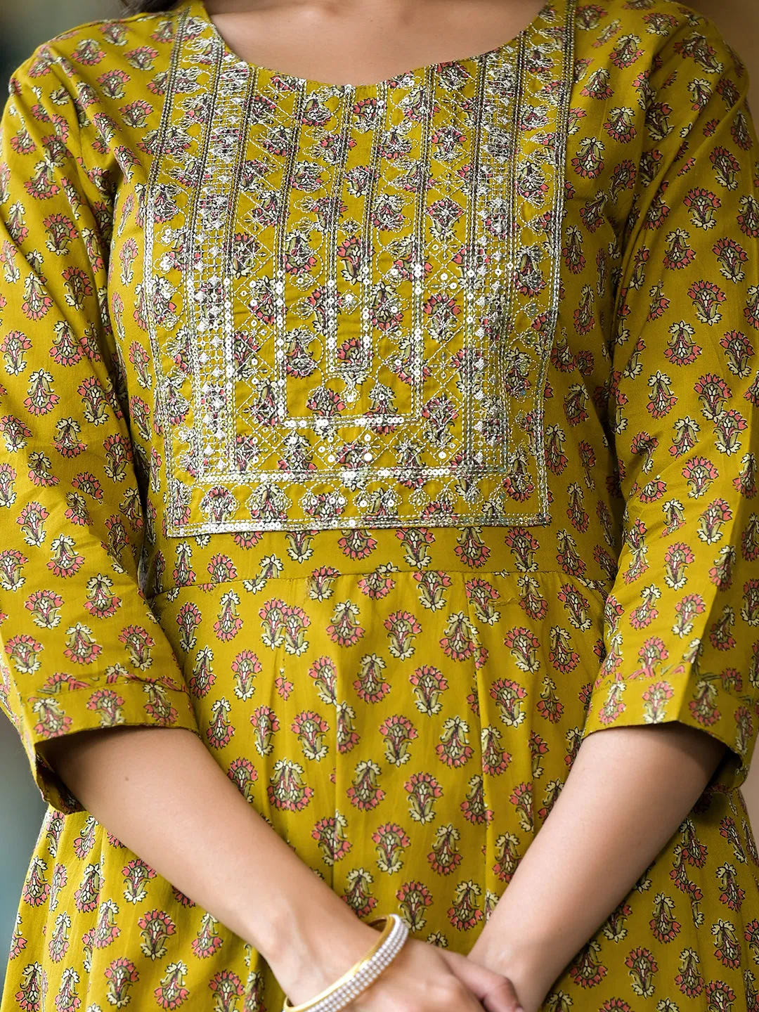 Women Mustard Pure Cotton Kurta Set With Dupatta
