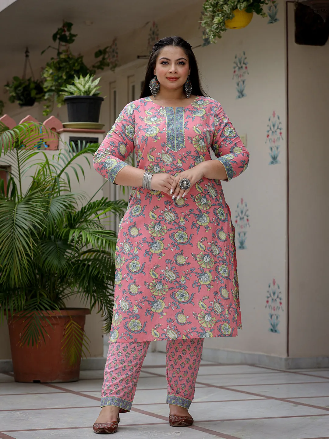 Women Plus Size Peach Pure Cotton Kurta Set With Dupatta