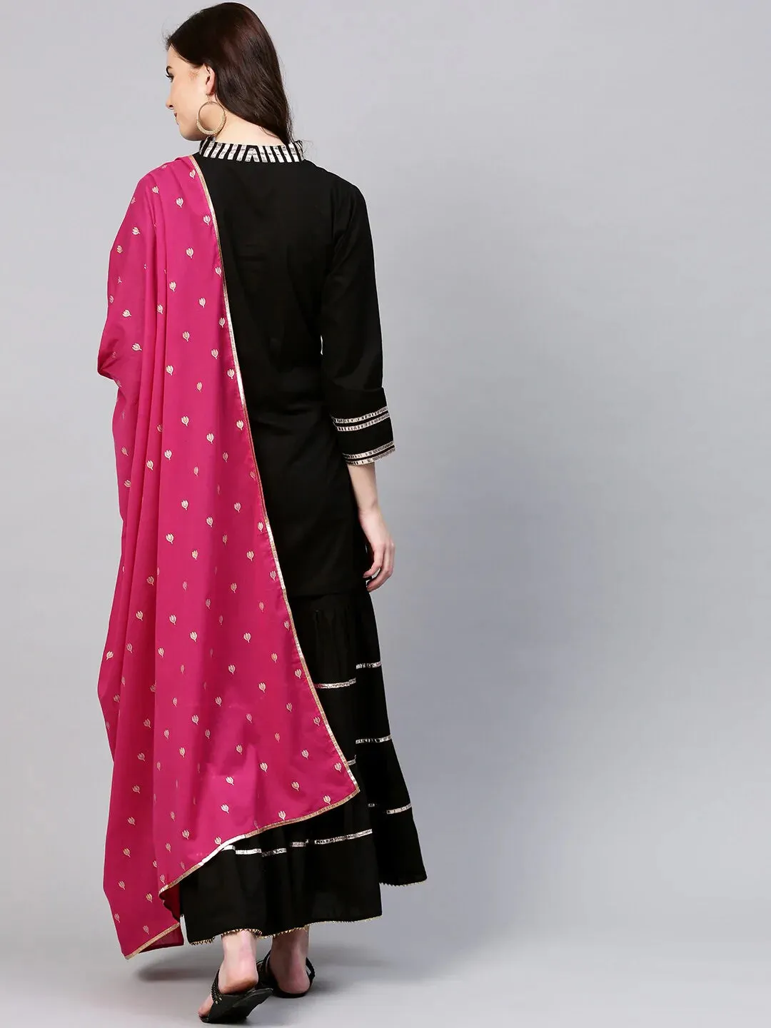Women'S Black & Pink Solid Kurti With Sharara & Dupatta